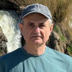 Валерий Челак