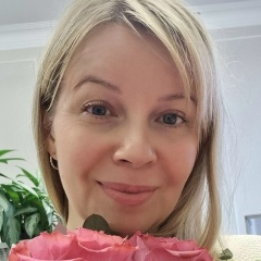 Натали Бессонова, Санкт-Петербург