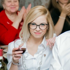 Яника Тросницкая, 06.01, Москва