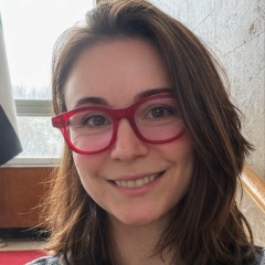 Аня Волынец, Oxford