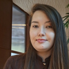 Жанна Апиева, 01.03.1982, Санкт-Петербург