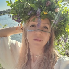 Таня Новосёлова, Санкт-Петербург