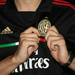 Антон Полищук