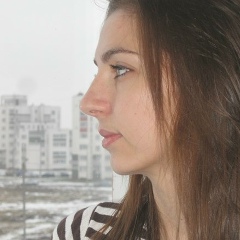 Оля Максимова