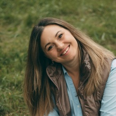 Наташа Кнотикова, Омск