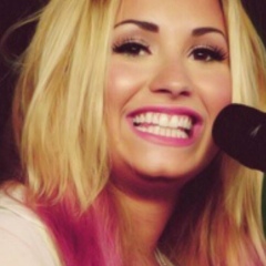 Ника Милка, 01.06, Los Angeles