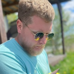 Антон Папков