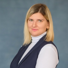 Елена Сенина