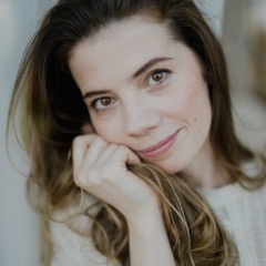 Виктория Деревянко, 01.04, Praha