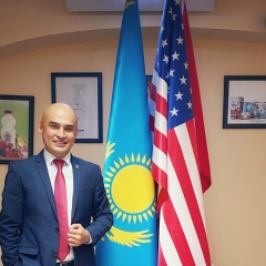 Азамат Манасбаев, 27.04, Караганда