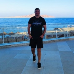 Максим Митченко