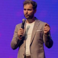 Константин Лактионов