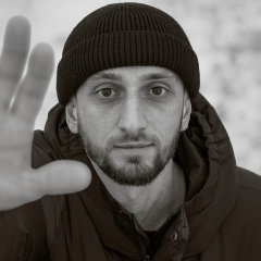 Роман Яланузян