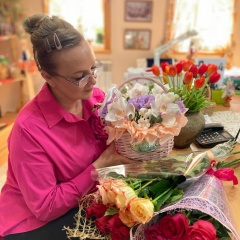 Надежда Лоск, Бобров