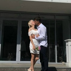 Танюшка Самсонова, Санкт-Петербург