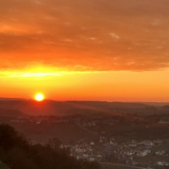 Сникерс Марс, Костанай