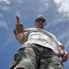 Антон Толмачев