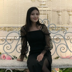 Сабина Естанат, Тараз