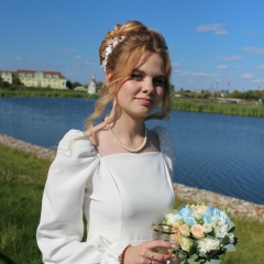 Ксения Малина, Саров