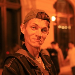 Андрей Котов