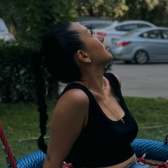 Юличка Ли, 17.06, Москва