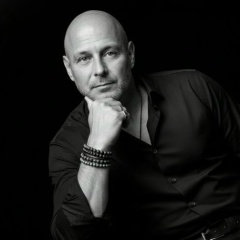 Владимир Гуров-Кшеронской, 14.02, Санкт-Петербург