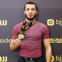 De-La Riva, Махачкала