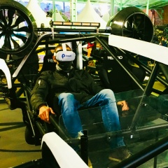 Блогер-Алекс Лапин, 27.04.1987, Москва