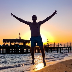 Серж Казанцев, Санкт-Петербург