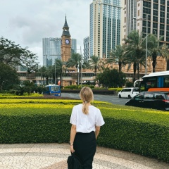 Alice Inwonderland, 15.04