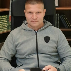 Гелюс Бурханов, Азнакаево