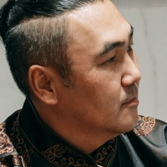 Радик Тюлюш, Кызыл