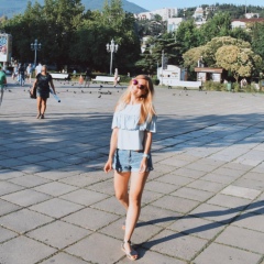 Аня Должанова, 28.06.1992, Харьков