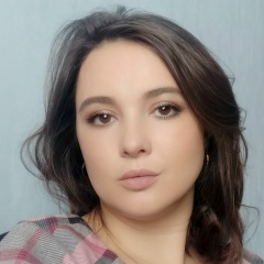 Полина Сапожникова, 18.05.1980, Южно-Сахалинск