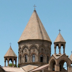 Арам Манукян, Тюмень