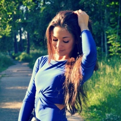 Лена Демьянова