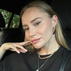 Anna Brick, 01.08.1990