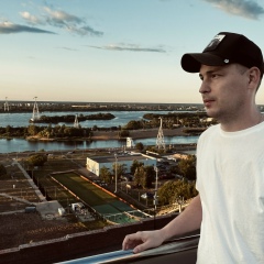 Рустам Акбаров