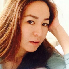 Акжана Оразгалиева, Алматы