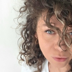 Лена Петрова