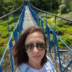Анна Волосник, Москва