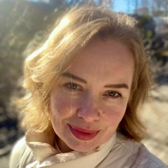 Венера Сабирова, Москва