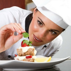 Поля Сотникова, 04.08, Санкт-Петербург