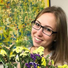 Наташа Миронова, 14.05.1990