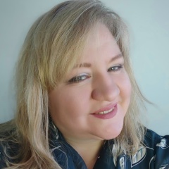 Юлия Семёнова, Санкт-Петербург