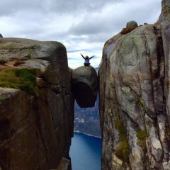 Ксения Лазовская, 27.04, Санкт-Петербург
