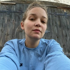 Полина Грошева, Москва