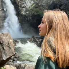 Настя Беляевская, 24.04.1998, Иркутск