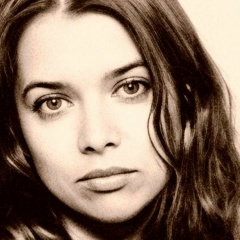 Юлиана Новоселова