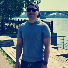 Дмитрий Мельников